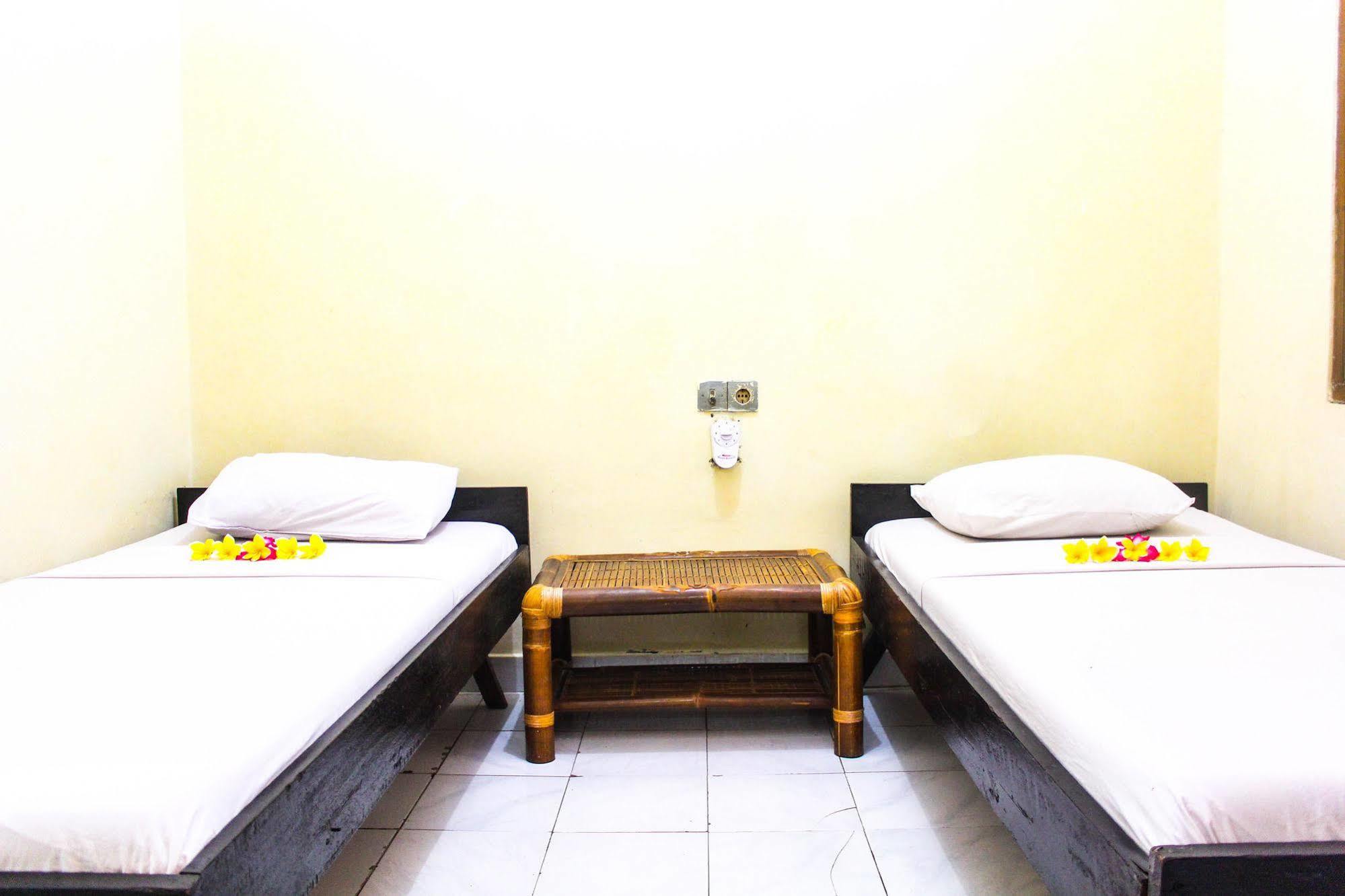 Bali Manik Beach Inn Kuta Lombok Eksteriør billede