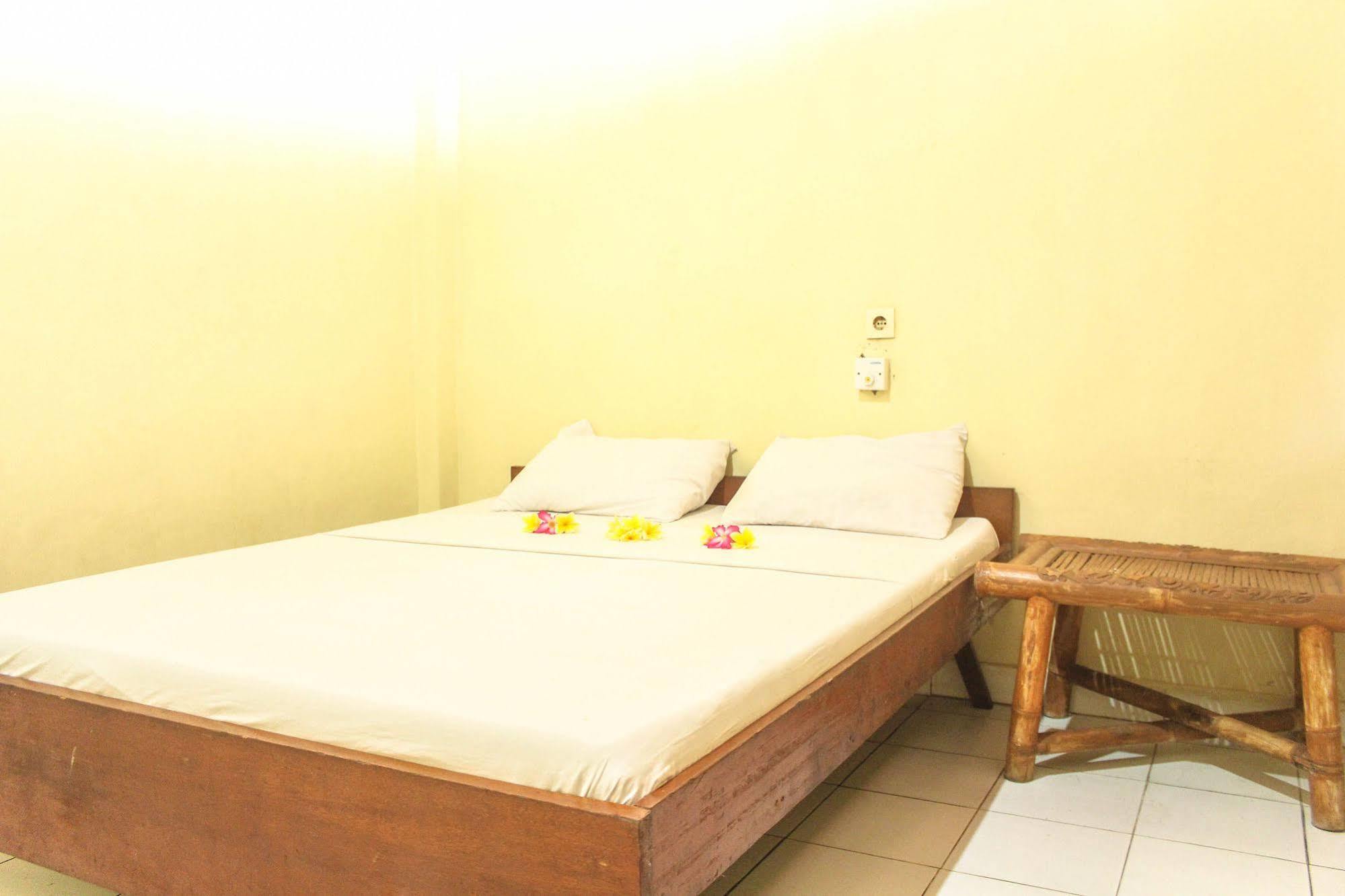 Bali Manik Beach Inn Kuta Lombok Eksteriør billede