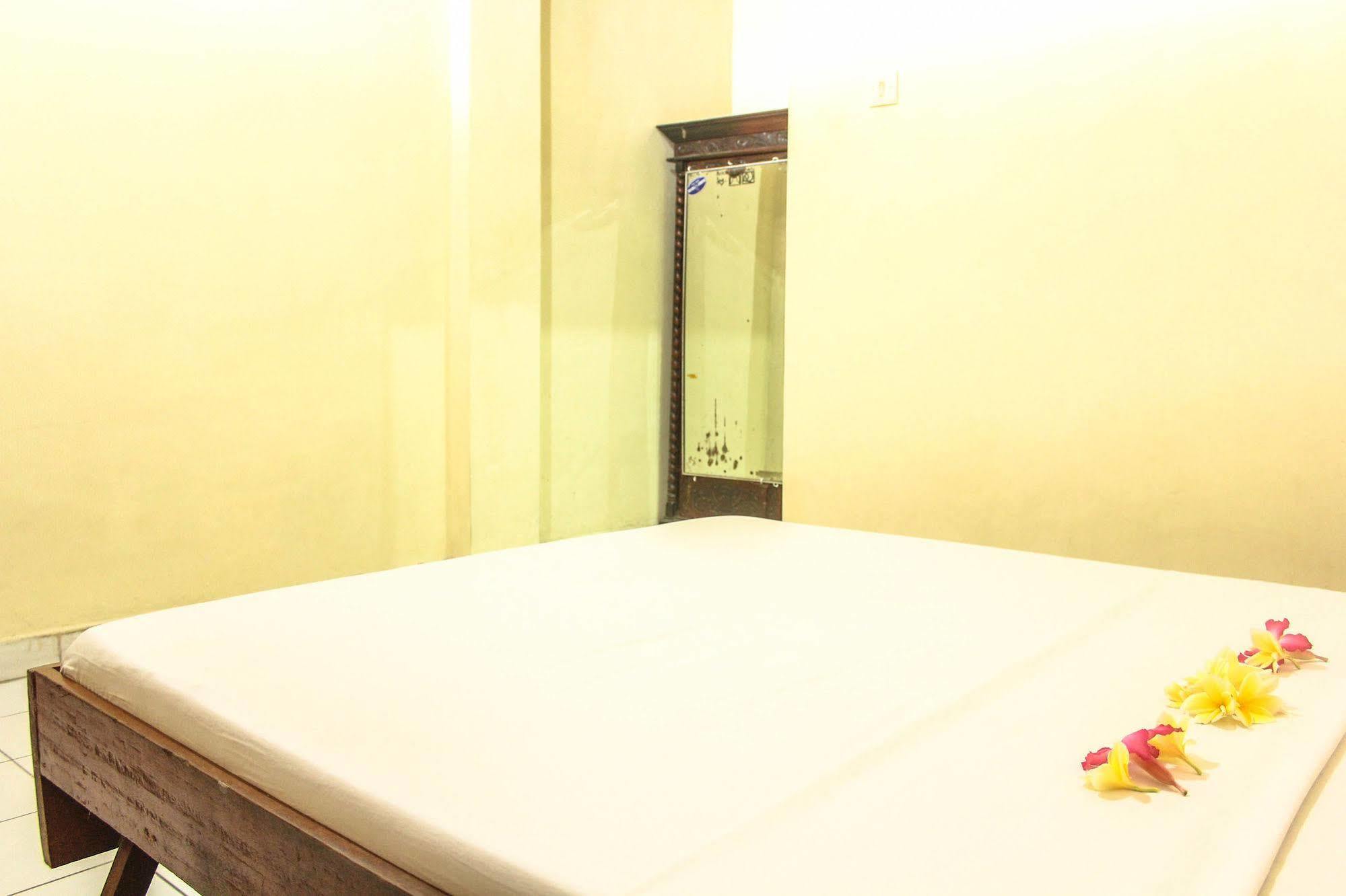 Bali Manik Beach Inn Kuta Lombok Eksteriør billede